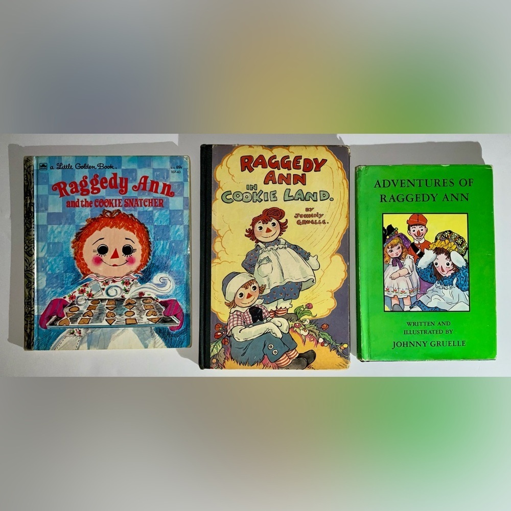 Raggedy Ann Vintage books - 2 books by Johnny Gruelle & a Little Golden Book (3)